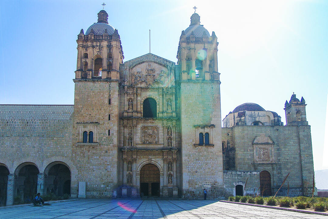 Historic Centre of Oaxaca and Archaeological Site of Monte Albán (Mexico) © Ko Hon Chiu Vincent