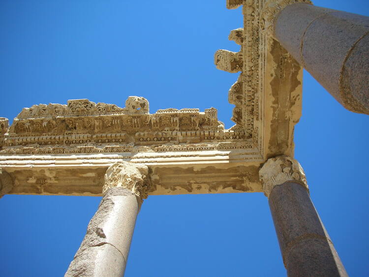 City Of South Gate >> Baalbek - UNESCO World Heritage Centre City Of South Gate >> Baalbek - UNESCO World Heritage Centre