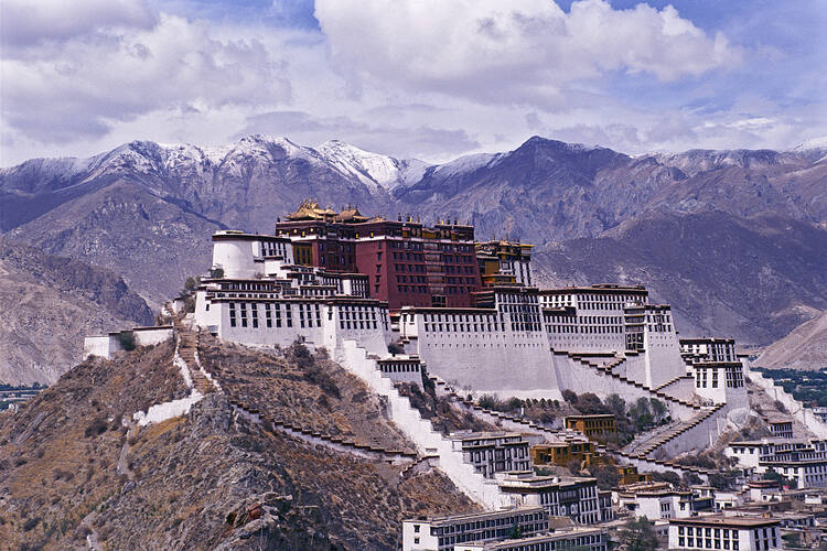 Hasil gambar untuk Potala Palace, Lhasa