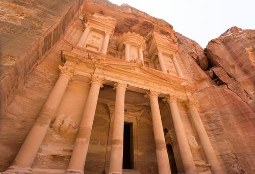 UNESCO Centre - Document Al-Khazneh,Petra,Jordan