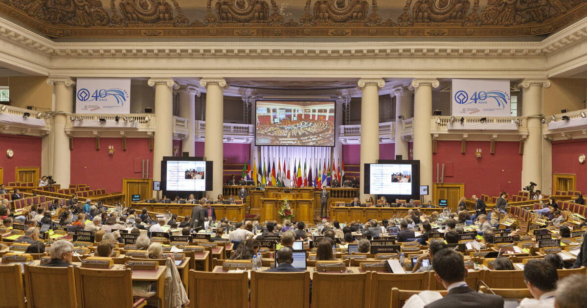 UNESCO World Heritage Centre The World Heritage Committee