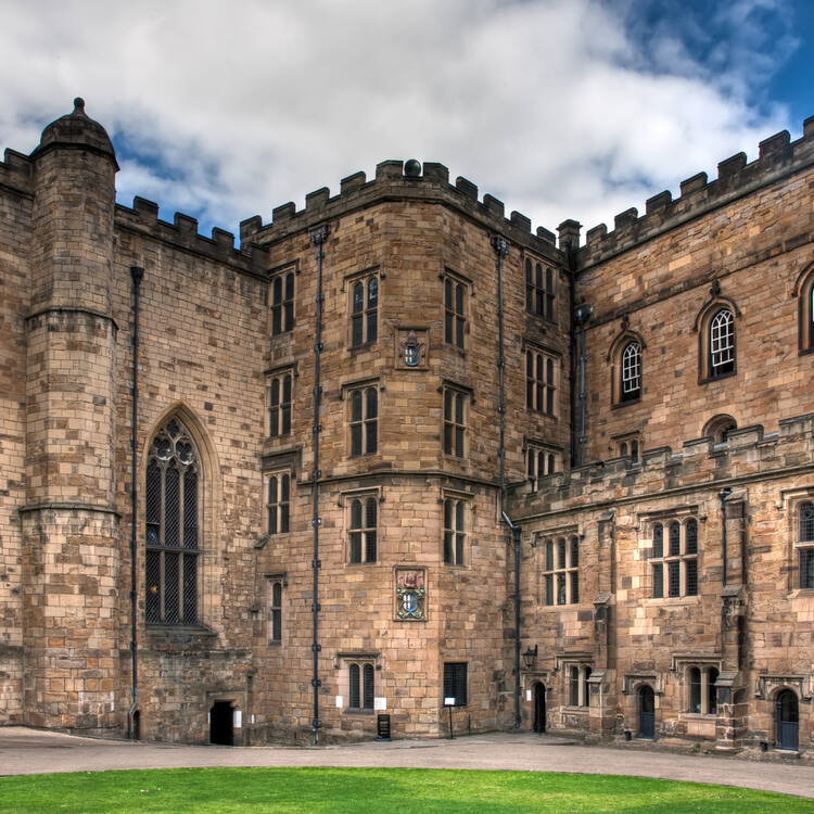 Durham Cathedral - A Bit About Britain