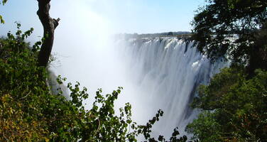 Victoria Falls Gorge - the formation, history, threats