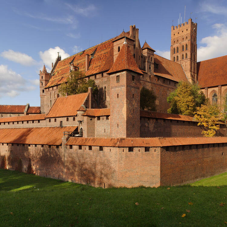 German castle Minecraft Map