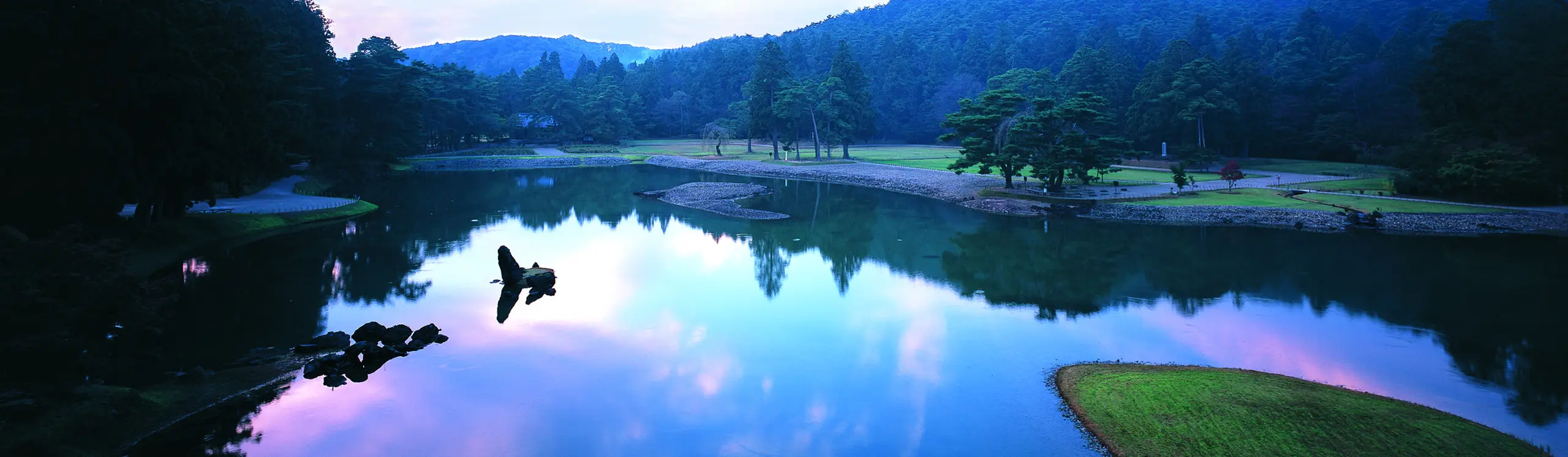 Hiraizumi – Temples, jardins et sites archéologiques représentant la Terre Pure bouddhiste
