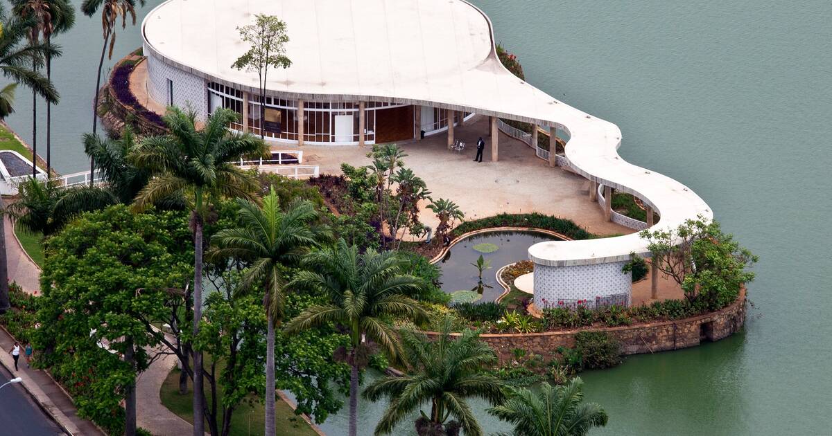 Pampulha's Yacht Club - Oscar Niemeyer - 1940 - Belo Horizonte - Brazil :  r/ModernistArchitecture