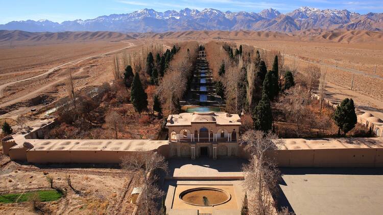 Картинки по запросу See the Ancient Water Tunnels Below Iran's Desert